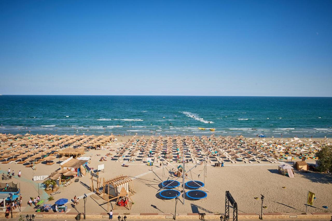 Sea Love Apt Spa N Pools Beach Resort Năvodari Exterior foto